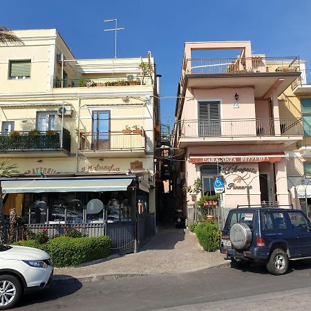 Casa Alessia Apartment Aci Castello Exterior photo