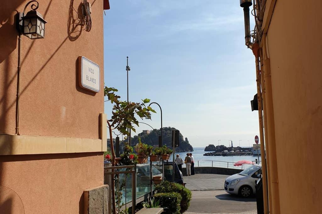 Casa Alessia Apartment Aci Castello Exterior photo